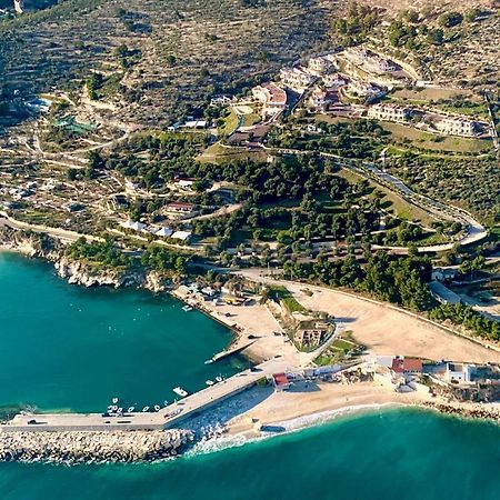 Holiday Lodge Al Porto Mattinata Exterior photo