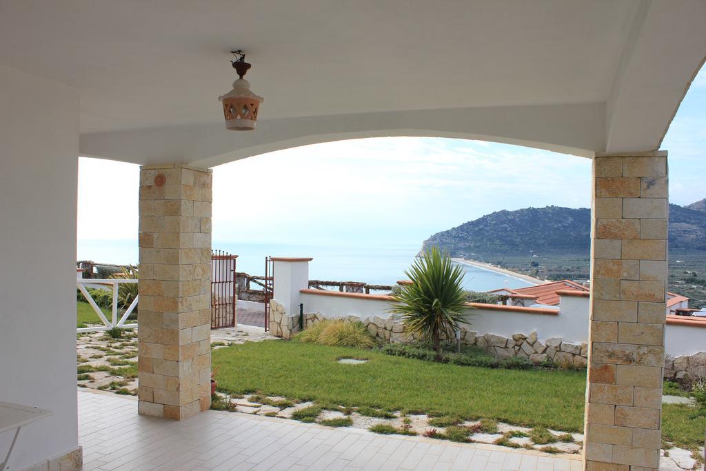 Holiday Lodge Al Porto Mattinata Room photo