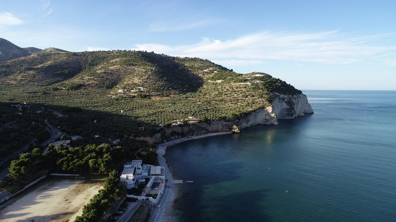 Holiday Lodge Al Porto Mattinata Exterior photo